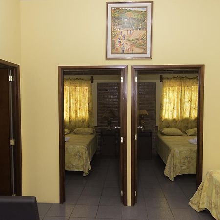 Tropiclub Playa El Cuco Hotell Exteriör bild