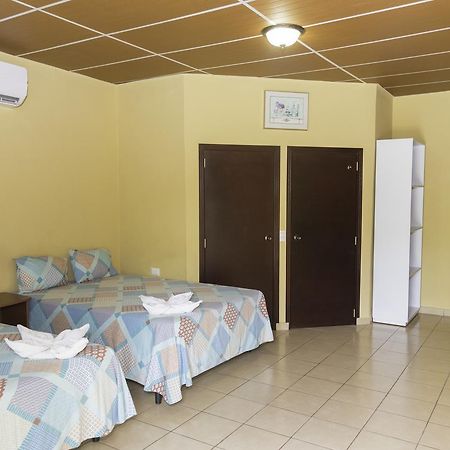 Tropiclub Playa El Cuco Hotell Exteriör bild