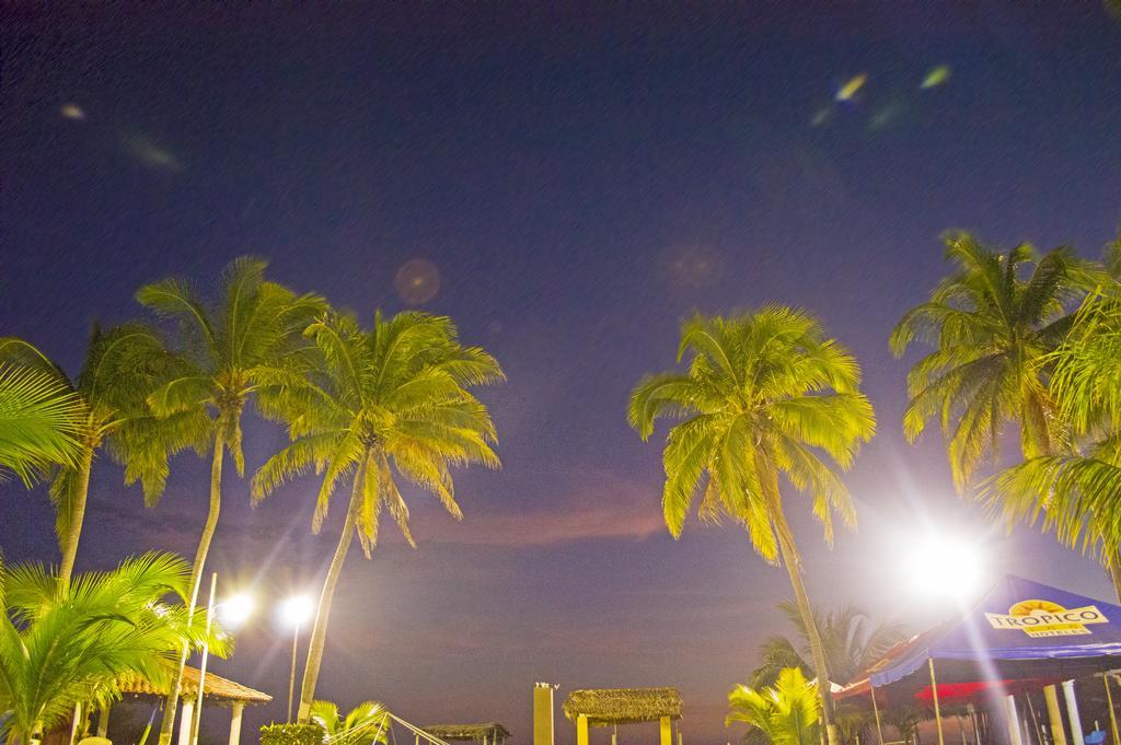 Tropiclub Playa El Cuco Hotell Exteriör bild