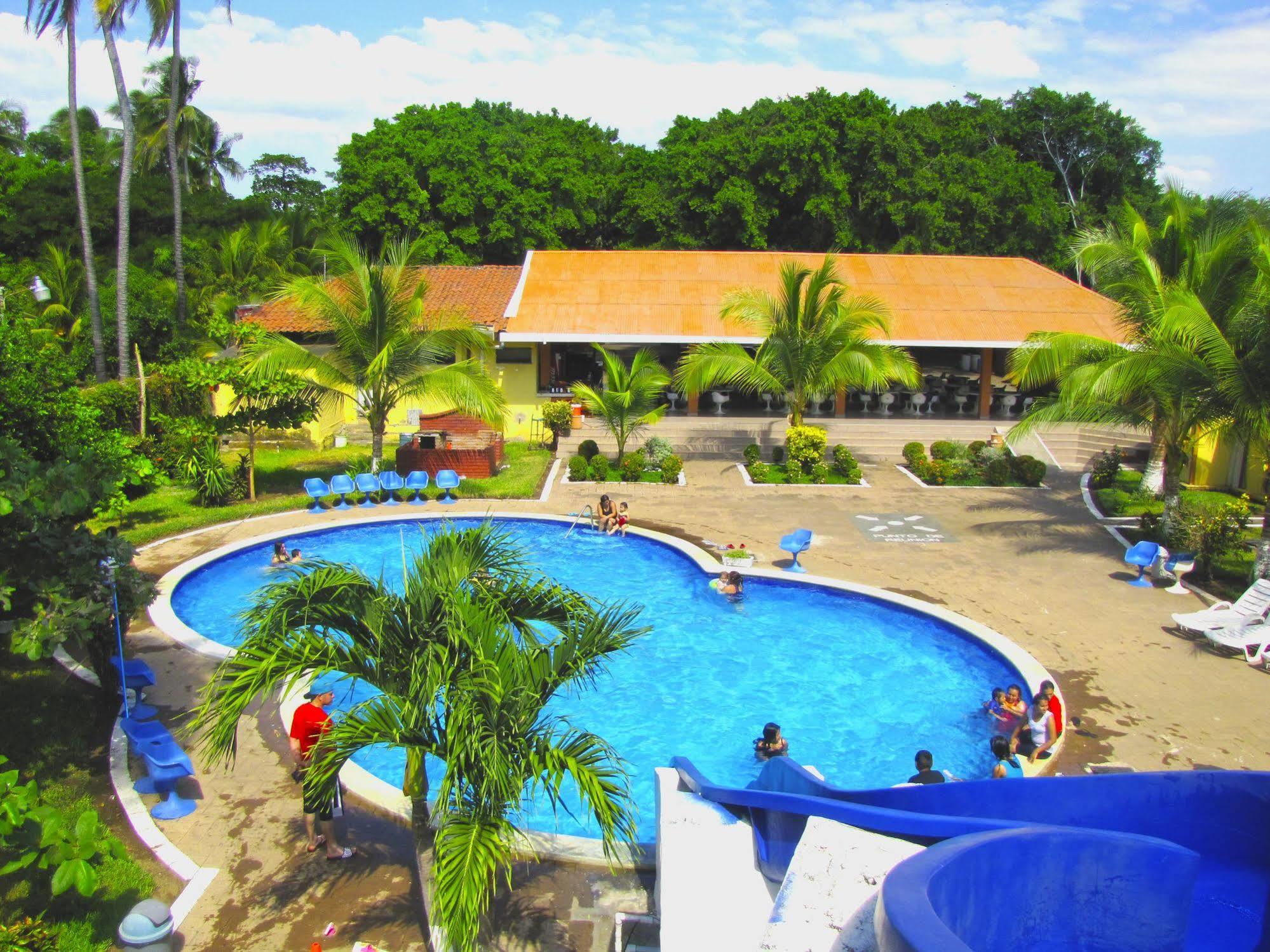 Tropiclub Playa El Cuco Hotell Exteriör bild